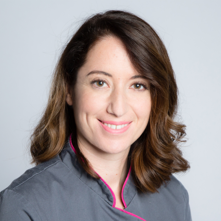 Dr. Audrey Del Bourgo Chirurgien Dentiste